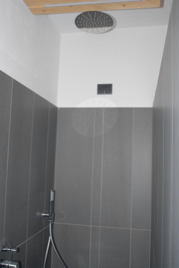 B&B Alciliegio Casnate Con Bernate Exterior foto